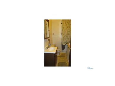 Full Bath.