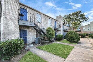 9700 Leawood Blvd unit 1205, Houston, TX 77099 - photo 4