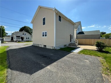 44 Charpentier Ave, Pawtucket, RI 02861 - photo 6