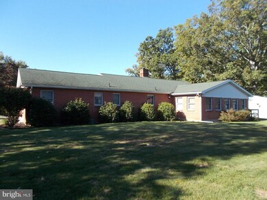 5197 Treher Rd, Fayetteville, PA 17222 - photo 2