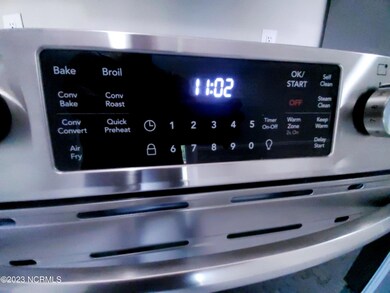 301 Lakewood Dr, Jacksonville, NC 28546 - photo 7