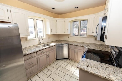 60 Pershing Blvd, Whitehall, PA 18052 - photo 4