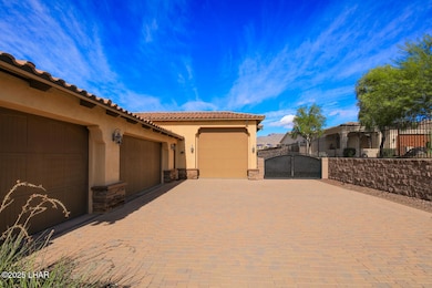 1051 Avenida Del Sol, Lake Havasu City, AZ 86406 - photo 6