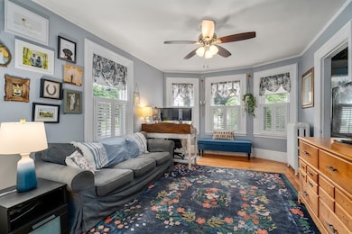 48 Eddy St, West Newton, MA 02465 - photo 3