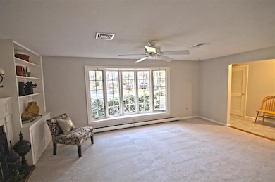 422 Pendleton Ln, Londonderry, NH 03053 - photo 6