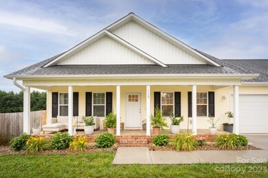 112 Cypress Acres Rd, Statesville, NC 28625 - photo 2