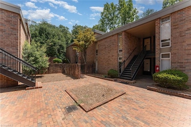 1757 S Hawthorne Rd, Winston Salem, NC 27103 - photo 2
