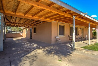 1758 E Pecan Rd-1