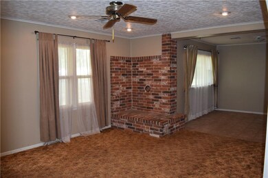 19121 Gordon Cooper Dr, Shawnee, OK 74801 - photo 4