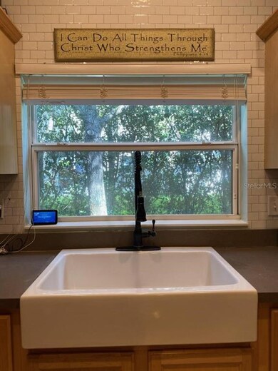 9908 Palermo Breeze Way, Tampa, FL 33619 - photo 2