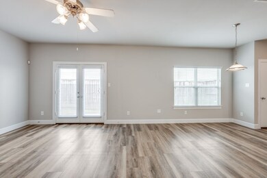 3728 Main Poplar Dr, Houston, TX 77025 - photo 5