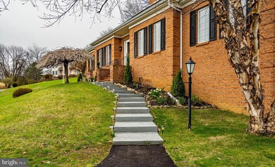 5 Morninglight Rd, Glenmoore, PA 19343 - photo 2