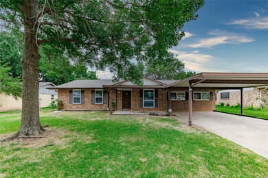 7924 Donegal Ln, North Richland Hills, TX 76180 - photo 2