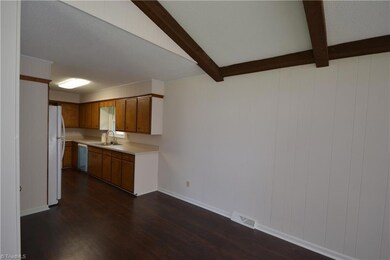 1345 Briles Dr, Asheboro, NC 27205 - photo 4