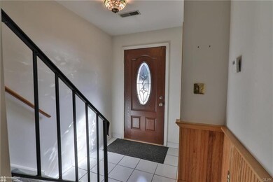 313 W 2nd St, Alburtis, PA 18011 - photo 4