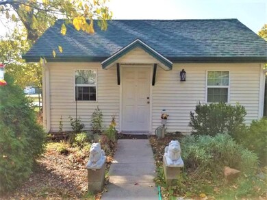 1529 Euclid Ave, Des Moines, IA 50313 - photo 3