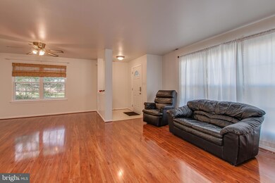 2611 Warren Way, Frederick, MD 21701 - photo 4