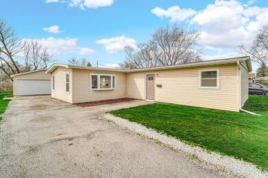 526 215th St, Dyer, IN 46311 - photo 2