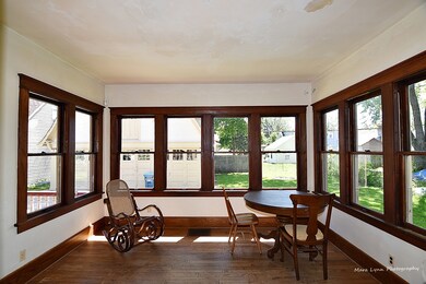Sun/Florida Room Heated