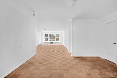 1050 5th Ave unit 17A, New York, NY 10028 - photo 7