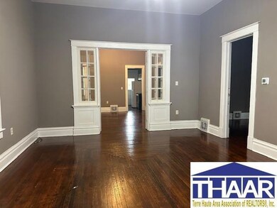 527 S 8th St, Terre Haute, IN 47807 - photo 2