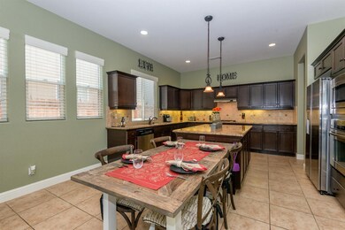 3236 Blackwood Ave, Clovis, CA 93619 - photo 6