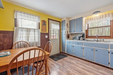 123 Sandrah Dr, Orange, MA 01364 - photo 4