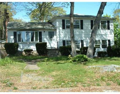 59 Lenox Ave, West Warwick, RI 02893 - photo 2