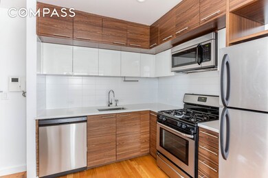267 6th St unit 6-H, New York City, NY 11215 - photo 3