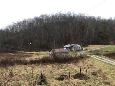 2134 N Ponder Branch Rd, Manchester, KY 40962 - photo 6