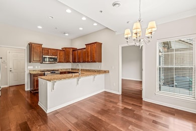 15160 Huff Way, Brookfield - HDR-07