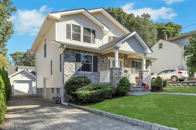 35 Franklin Ave, Hasbrouck Heights, NJ 07604 - photo 2