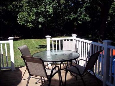 65 Bartlett Rd, Plymouth, MA 02360 - photo 4