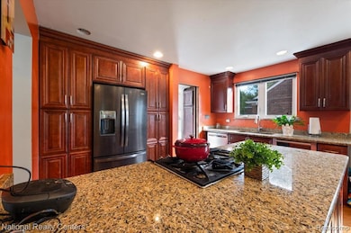 21234 Cyman Ave, Warren, MI 48091 - photo 6