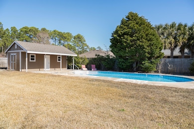 2010 Pelican Ln.-37