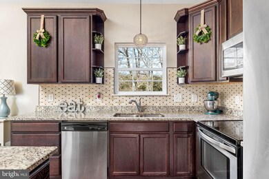 7304 Bell Dr, Spotsylvania Courthouse, VA 22551 - photo 5