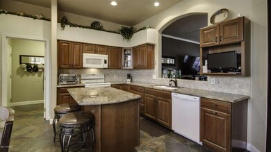 6441 W Corona Dr, Chandler, AZ 85226 - photo 5