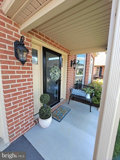 1722 Meridian Dr, Hagerstown, MD 21742 - photo 3