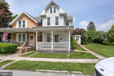 9 N 2nd St, Wormleysburg, PA 17043 - photo 3