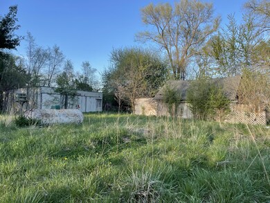 Outside 6