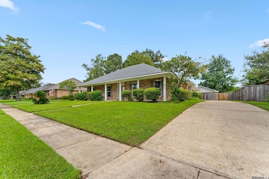 5431 Charing Way Ave, Baton Rouge, LA 70817 - photo 3