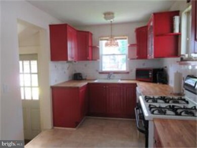 4016 School Ln, Drexel Hill, PA 19026 - photo 5