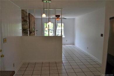 217 Scottlynn Dr, Asheville, NC 28806 - photo 6