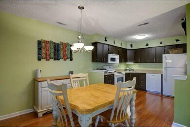 10 Ipswich Place unit M7, Sewell, NJ 08080 - photo 7