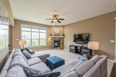 12586 Massachusetts St, Crown Point, IN 46307 - photo 2