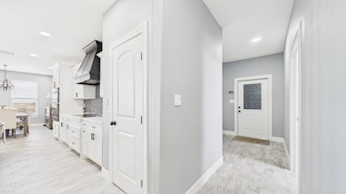 CAM03710G0-PR0154-STILL059