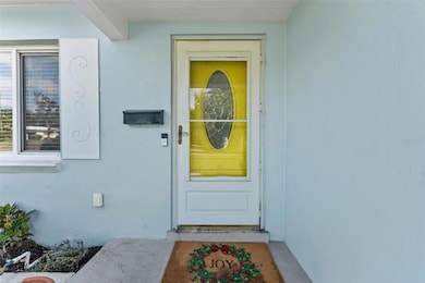 2534 22nd St S, Saint Petersburg, FL 33712 - photo 5