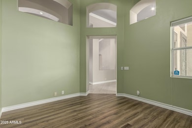 642 N Danyell Ct, Chandler, AZ 85225 - photo 7