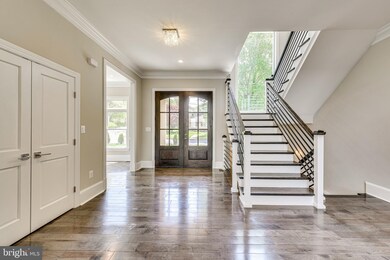 114 Harmony Dr SE, Vienna, VA 22180 - photo 4