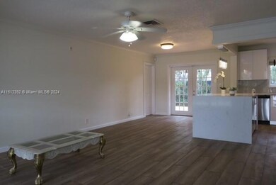 4250 SW 74th Ave, Davie, FL 33314 - photo 2